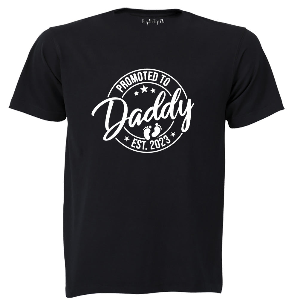 Daddy EST 2023 - Adults - T-Shirt