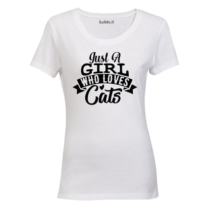 A Girl Who Loves Cats - Ladies - T-Shirt