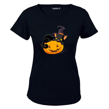 Cat on a Pumpkin - Halloween - Ladies - T-Shirt
