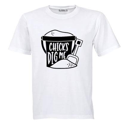 Chicks Dig Me - Bucket + Spade - Kids T-Shirt