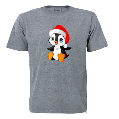Christmas Sitting Penguin - Kids T-Shirt