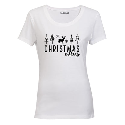 Christmas Vibes - Reindeer - Ladies - T-Shirt