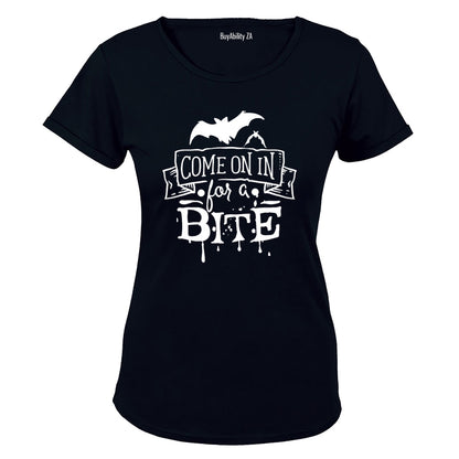 Come In For A Bite - Halloween - Ladies - T-Shirt