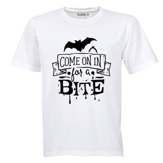 Come In For A Bite - Halloween - Adults - T-Shirt