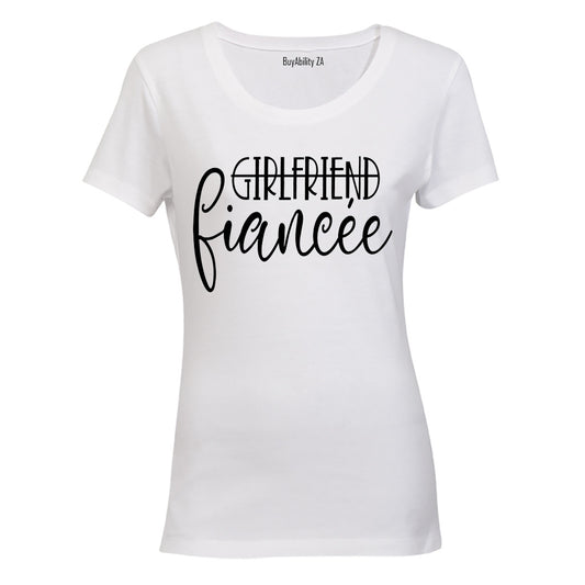 Girlfriend - Fiancee - Ladies - T-Shirt