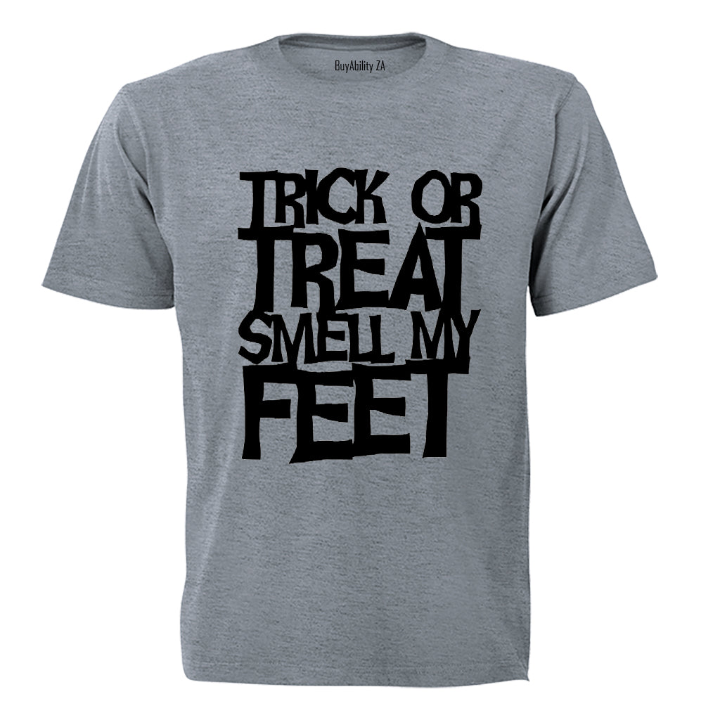 Trick Or Treat - Smell My Feet - Halloween - Kids T-Shirt - BuyAbility South Africa