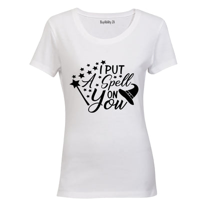 I Put A Spell - Halloween - Ladies - T-Shirt