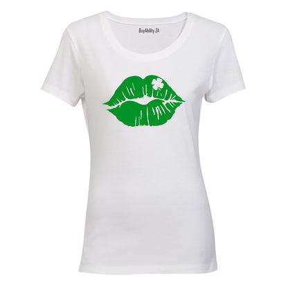 Irish Kiss - Lips - St. Patrick's Day - Ladies - T-Shirt