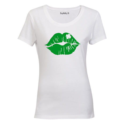 Irish Kiss - Lips - St. Patrick's Day - Ladies - T-Shirt