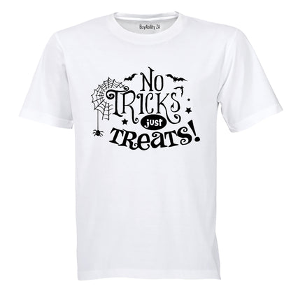 Just Treats - Halloween - Kids T-Shirt