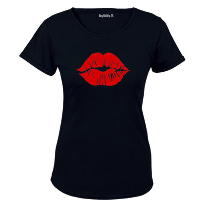 Kisses - Red Lips - Ladies - T-Shirt