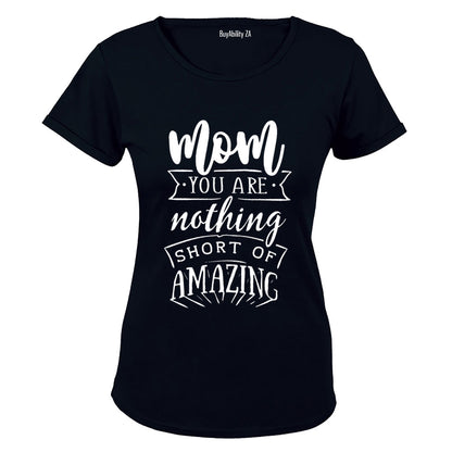 Mom - Amazing - Ladies - T-Shirt