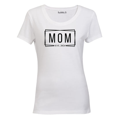 Mom Est. 2024 - Rectangular - Ladies - T-Shirt