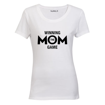 Mom Game - Ladies - T-Shirt