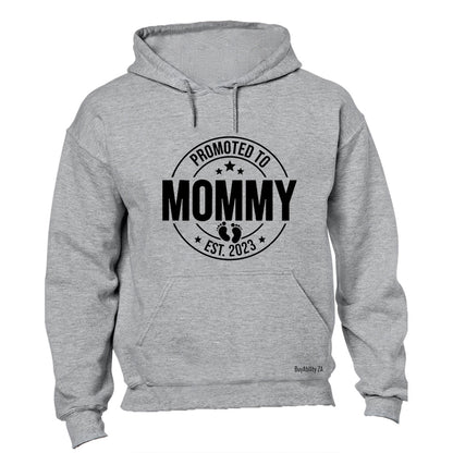 Mommy EST 2023 - Hoodie