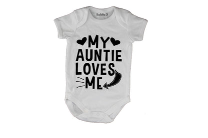 My Auntie Loves Me - Baby Grow
