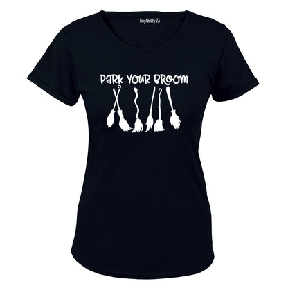 Park Your Broom - Halloween - Ladies - T-Shirt