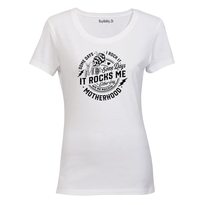 Rockin Motherhood - Ladies - T-Shirt