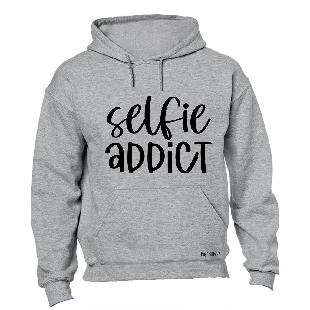 Selfie Addict - Hoodie
