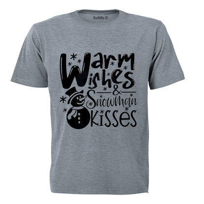 Snowman Kisses - Christmas - Kids T-Shirt