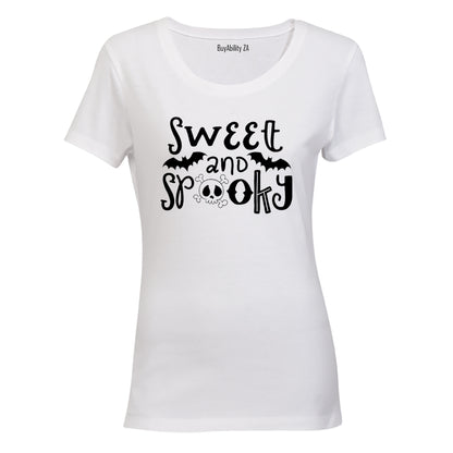 Sweet & Spooky - Halloween - Ladies - T-Shirt