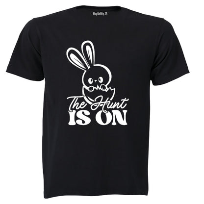 The Hunt Is On - Easter - Kids T-Shirt