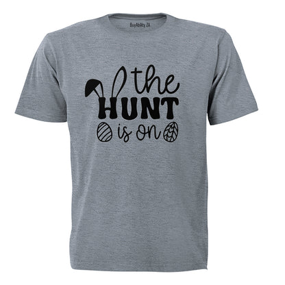 The Hunt Is On - Easter - Kids T-Shirt
