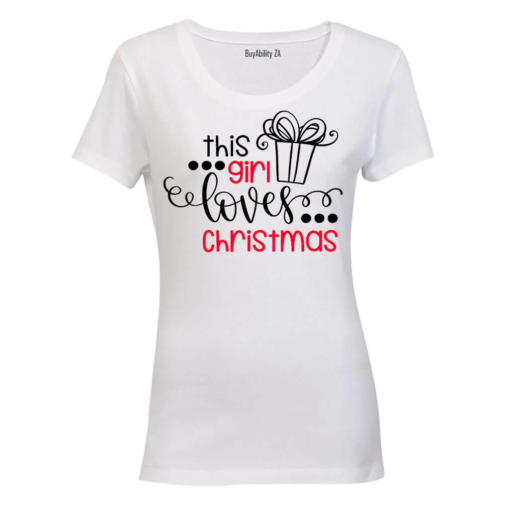 This Girl Loves Christmas - Ladies - T-Shirt