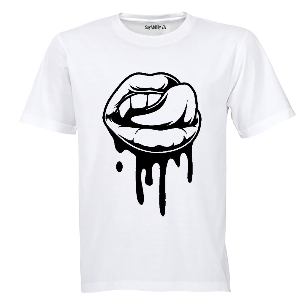 Vampire Lips - Halloween - Adults - T-Shirt