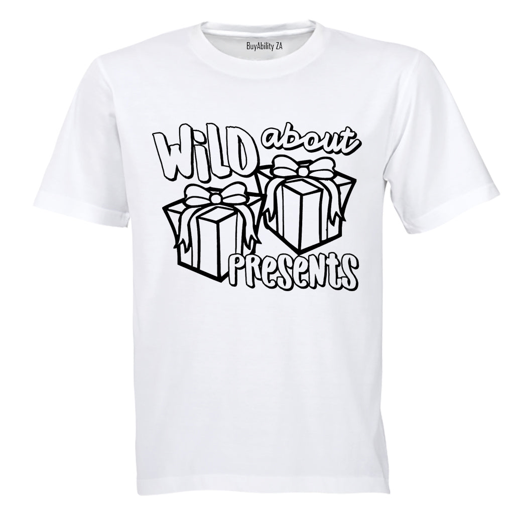 Wild About Presents - Christmas - Kids T-Shirt
