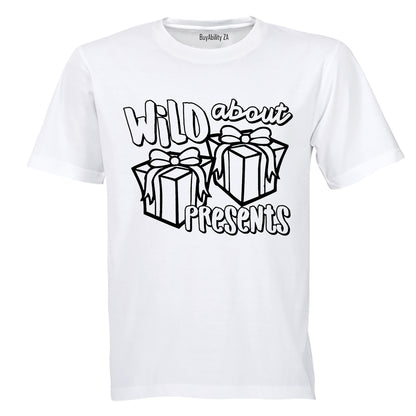 Wild About Presents - Christmas - Kids T-Shirt