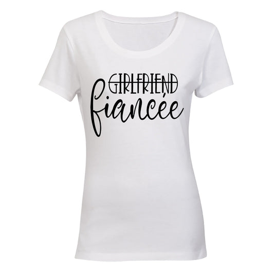 Girlfriend - Fiancee - Ladies - T-Shirt - BuyAbility South Africa